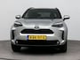 Toyota Yaris Cross 1.5 Hybrid Dynamic | Apple Carplay / Android Auto | Stoel-/stuurverwarming | Verwarmbare voorruit | Adaptive Cruise | Full LED | Keyless | Clima | Camera | 17 inch