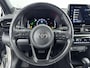 Toyota Yaris Cross 1.5 Hybrid Dynamic | Apple Carplay / Android Auto | Stoel-/stuurverwarming | Verwarmbare voorruit | Adaptive Cruise | Full LED | Keyless | Clima | Camera | 17 inch
