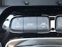 Opel Corsa 100pk GS (Camera - Keyless Entry - LED - Automatische Airco - Navigatie - Apple Carplay - Draadloos laden - Digitaal dashboard)