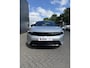 Opel Corsa 100pk GS (Camera - Keyless Entry - LED - Automatische Airco - Navigatie - Apple Carplay - Draadloos laden - Digitaal dashboard)