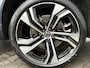 Volvo XC90 2.0 T8 Recharge AWD Ultimate Dark | Pano | Luchtvering | B&W | Pilot Assist | 22 inch