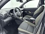 Toyota Yaris Cross 1.5 Hybrid Explore | Apple Carplay / Android Auto | Stoelverwarming | Parkeersensoren voor/achter | Keyless | Camera | Full LED | 17 inch