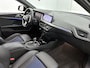BMW 1-Serie 118i High Executive M-Sport (Dealer onderhoud, Navi Pro, PDC V+A, StoelV, Digitale dash, Etc)