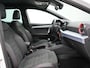 SEAT Ibiza 1.0 EcoTSI FR Business Intense | Apple Carplay | Navigatie | Achteruitrij camera | Parkeersensoren voor en achter | Cruise control | Voorstoelen verwarmd | Sportstoelen | Connected services |