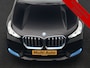 BMW iX1 xDrive30 64 kWh 306pk Dealer O.H. | Adaptief M Onderstel | Camera | Cruise Control | Stoelverwarming | Widescreen Navi | Park Assist | Apple Carplay | Navigatie | DAB | Standkachel |