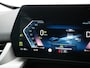 BMW iX1 xDrive30 67 kWh 313pk Dealer O.H. | Adaptief M Onderstel | Camera | Cruise Control | Stoelverwarming | Widescreen Navi | Park Assist | Apple Carplay | Navigatie | DAB | Standkachel |