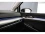 Volkswagen Golf Life Edition 1.5 TSI eHybrid 204pk DSG Automaat Adaptive cruise control, Achteruitrijcamera, LED koplampen, App connect, Stoelverwarming, Parkeersensoren