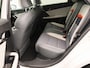 MG MG4 Electric Luxury 64 kWh | Apple Carplay/Android Auto | Achteruitrijcamera | Stoelverwarming |