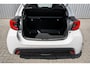 Toyota Yaris 1.5 Hybrid 115 Dynamic + comfort | PDC V+A | Stoelverwarming | Keyless
