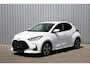 Toyota Yaris 1.5 Hybrid 115 Dynamic + comfort | PDC V+A | Stoelverwarming | Keyless