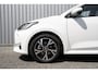 Toyota Yaris 1.5 Hybrid 115 Dynamic + comfort | PDC V+A | Stoelverwarming | Keyless