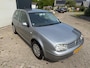 Volkswagen Golf 1.6-16V Van eerste eigenaar | Airco | Cruise