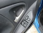 Toyota Yaris 1.3 VVT-i Luna Apk 06-06-2027 zeer mooie en zeer zuinige auto degelijke 1.3 van toyota scherpe meeneem prijs
