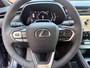 Lexus LBX Business Line 2WD, 4 seizoenbanden, Stoel en stuur verwarming, Dode hoek detectie,
