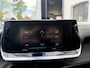Peugeot 2008 1.2 Turbo 130PK Active | Trekhaak 1200KG | All Season banden | Navigatie | DAB | Apple carplay | Hoge zitpositie | Parkeersensoren | Climate Control | Cruise Control | Lichtmetalen velgen |
