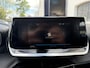 Peugeot 2008 1.2 Turbo 130PK Active | Trekhaak 1200KG | All Season banden | Navigatie | DAB | Apple carplay | Hoge zitpositie | Parkeersensoren | Climate Control | Cruise Control | Lichtmetalen velgen |