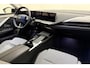 Opel Astra 1.2 Elegance 130 PK Automaat | AGR Stoel | Navigatie via Apple Carplay | Climate control | Camera | Led | Getint glas | Lichtmetalen velgen