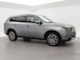 Mitsubishi Outlander 2.0 PHEV INSTYLE+ | SCHUIFDAK | TREKHAAK | ADAPTIVE CRUISE | CAMERA | 18 INCH | STOELVERW.