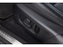 Land Rover Range Rover Evoque P300e R-Dynamic SE Automaat | Full LED | LEDER | EL. Stoel | PHEV