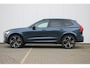 Volvo XC60 T6 Plug-in hybrid AWD Plus Black Edition | Demo Deal | 360 Camera | Adaptive Cruise & Pilot Assist | Schuif-/kanteldak | Dodehoekdetectie Met Correctie | Draadloze Telefoonlader  | Rijstrooksensor Met Correctie | Keyless Entry  | Stuurwielverwarming | Extra getint glas achter | Luchtvering