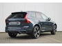 Volvo XC60 T6 Plug-in hybrid AWD Plus Black Edition | Demo Deal | 360 Camera | Adaptive Cruise & Pilot Assist | Schuif-/kanteldak | Dodehoekdetectie Met Correctie | Draadloze Telefoonlader  | Rijstrooksensor Met Correctie | Keyless Entry  | Stuurwielverwarming | Extra getint glas achter | Luchtvering