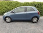 Toyota Yaris 1.0 VVTi Sol | Airco | Elekt. Ramen | Radio / CD | APK tot 04-10-2026!