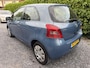 Toyota Yaris 1.0 VVTi Sol | Airco | Elekt. Ramen | Radio / CD | APK tot 04-10-2026!