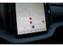Volvo EX30 P3 Plus Europa 51 kWh | Adaptieve Cruise Control met Pilot Assist | Sfeerverlichting interieur | Premium audio by Harman Kardon | Verwarmbare voorstoelen + stuurwiel | Elektrische voorstoelen | Park Assist voor + achter | Parkeercamera | Blind Spot Information System |