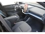 Volvo EX30 P3 Plus Europa 51 kWh | Adaptieve Cruise Control met Pilot Assist | Sfeerverlichting interieur | Premium audio by Harman Kardon | Verwarmbare voorstoelen + stuurwiel | Elektrische voorstoelen | Park Assist voor + achter | Parkeercamera | Blind Spot Information System |