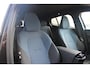 Volvo EX30 P3 Plus Europa 51 kWh | Adaptieve Cruise Control met Pilot Assist | Sfeerverlichting interieur | Premium audio by Harman Kardon | Verwarmbare voorstoelen + stuurwiel | Elektrische voorstoelen | Park Assist voor + achter | Parkeercamera | Blind Spot Information System |