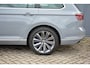 Volkswagen Passat Variant 1.4 TSI PHEV GTE Business * SoH 95% * Leer/Alcantara * 18" * Matrix LED * 360 * 1e eig. * Zeer mooi