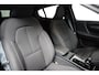 Volvo C40 Recharge Plus 69 kWh | Achteruitrijcamera | Cruise control adaptief met Stop&Go en stuurhulp | Dodehoekdetectie met correctie
