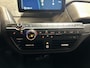 BMW i3 Basis 94Ah 33 kWh - Design Suite | Elektr. schuif/kanteldak | H&K Audio |LMV 20'' | 1e eigenaar | Soh (batterijcheck) Waarde 85,0 %