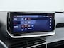 Peugeot 2008 SUV Allure 100pk | Automatische Airco | Navigatie via Apple Carplay en Android auto | Cruise control | Parkeersensoren achter | 17 inch lichtmetalen velgen | Led koplampen