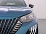 Peugeot 2008 SUV Allure 100pk | Automatische Airco | Navigatie via Apple Carplay en Android auto | Cruise control | Parkeersensoren achter | 17 inch lichtmetalen velgen | Led koplampen