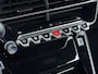 Peugeot 2008 SUV Allure 100pk | Automatische Airco | Navigatie via Apple Carplay en Android auto | Cruise control | Parkeersensoren achter | 17 inch lichtmetalen velgen | Led koplampen