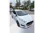 Ford Fiesta 1.0 EcoBoost ST Line 125pk Trekhaak | Grote Achterspoiler | Cruise control | Voorruit verwarming | Navigatie
