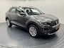 Volkswagen T-Roc 1.5 TSi Sport Automaat-Trekhaak-Navigatie-Camera-Carplay-Adapt.Cr.contr-Clima-Parkeersensoren-Lm17''velgen-Virtual