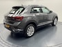 Volkswagen T-Roc 1.5 TSi Sport Automaat-Trekhaak-Navigatie-Camera-Carplay-Adapt.Cr.contr-Clima-Parkeersensoren-Lm17''velgen-Virtual