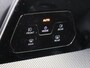 Volkswagen Golf 1.5 eHybrid GTE | SoH 95% | Panoramadak | Head-up display | Black style | 360 camera | Stoel- en stuurwielverwarming | Dodehoek detectie | Parkeerassistent |