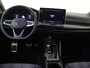 Volkswagen Golf 1.5 eHybrid GTE | SoH 95% | Panoramadak | Head-up display | Black style | 360 camera | Stoel- en stuurwielverwarming | Dodehoek detectie | Parkeerassistent |