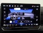 Volkswagen Golf 1.5 eHybrid GTE | SoH 95% | Panoramadak | Head-up display | Black style | 360 camera | Stoel- en stuurwielverwarming | Dodehoek detectie | Parkeerassistent |