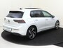 Volkswagen Golf 1.5 eHybrid GTE | SoH 99% | Panoramadak | Leder pakket ‘Vienna’ | Trekhaak | Head-up display | Black style | Stoelventilatie voor | Adaptieve demping |