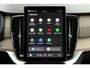 Volvo XC90 T8 Plug-in hybrid AWD Ultra Bright | Demo Deal | Luchtvering | Geventileerd leer met stoelkoeling | voorstoel(en) met massagefunctie | Google Navigatie | Head Up Display | Bowers & Wilkins audiosysteem | Standkachel | Stoelverwarming | 360° Parkeercamera | Extra getint glas