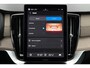 Volvo XC90 T8 Plug-in hybrid AWD Ultra Bright | Demo Deal | Luchtvering | Geventileerd leer met stoelkoeling | voorstoel(en) met massagefunctie | Google Navigatie | Head Up Display | Bowers & Wilkins audiosysteem | Standkachel | Stoelverwarming | 360° Parkeercamera | Extra getint glas