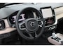 Volvo XC90 T8 Plug-in hybrid AWD Ultra Bright | Demo Deal | Luchtvering | Geventileerd leer met stoelkoeling | voorstoel(en) met massagefunctie | Google Navigatie | Head Up Display | Bowers & Wilkins audiosysteem | Standkachel | Stoelverwarming | 360° Parkeercamera | Extra getint glas