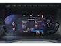 Volvo XC90 T8 Recharge AWD Plus Dark - Luchtvering - Panorama/schuifdak - IntelliSafe Assist & Surround - 360º Camera - Bowers & Wilkins audio - Adaptieve LED koplampen - Verwarmde voorstoelen, stuur & achterbank - Parkeersensoren voor & achter - Elektr. bedienb. voorstoelen met geheugen - Geventileerde voorstoelen - Head up display - Draadloze tel. lader - Extra getint glas - Inklapbare trekhaak - 21' LMV