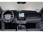 Volvo XC90 T8 Recharge AWD Plus Dark - Luchtvering - Panorama/schuifdak - IntelliSafe Assist & Surround - 360º Camera - Bowers & Wilkins audio - Adaptieve LED koplampen - Verwarmde voorstoelen, stuur & achterbank - Parkeersensoren voor & achter - Elektr. bedienb. voorstoelen met geheugen - Geventileerde voorstoelen - Head up display - Draadloze tel. lader - Extra getint glas - Inklapbare trekhaak - 21' LMV
