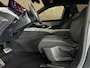 Peugeot 3008 1.2 Hybrid 145e GT Line 2 Tone Automaat / Lederen interieur / Navigatie full map / Camera / Adaptive Cruise / etc..