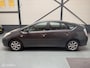 Toyota Prius 1.5 VVT-i Tech Keyless|Camera|Dealer-auto!